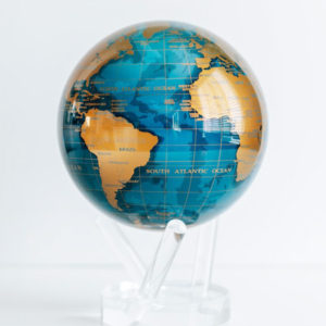 Глобус самовращающийся с политической картой Мира Mova Globe , цвет рельефный синий с золотом